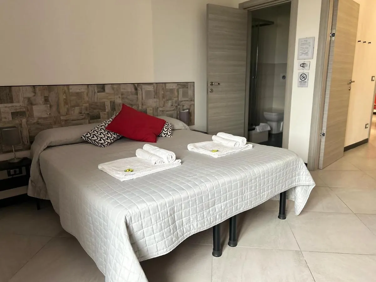 Casa Dei Nonni Bed & Breakfast Genoa 2*,